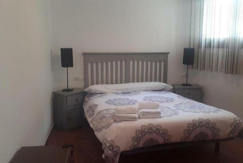 Hostal Los Ojos De Gabriel El Vallecillo ภายนอก รูปภาพ